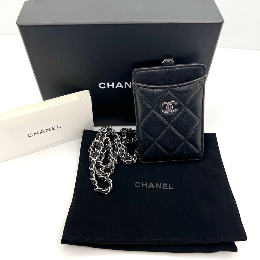 Chanel Black Lambskin Leather Card Holder With Chain
